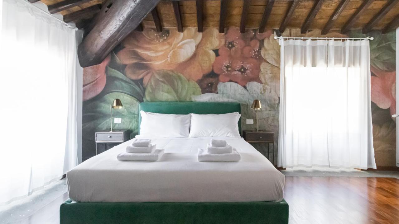 Italianway - Barberini Elegantia Apartments Roma エクステリア 写真