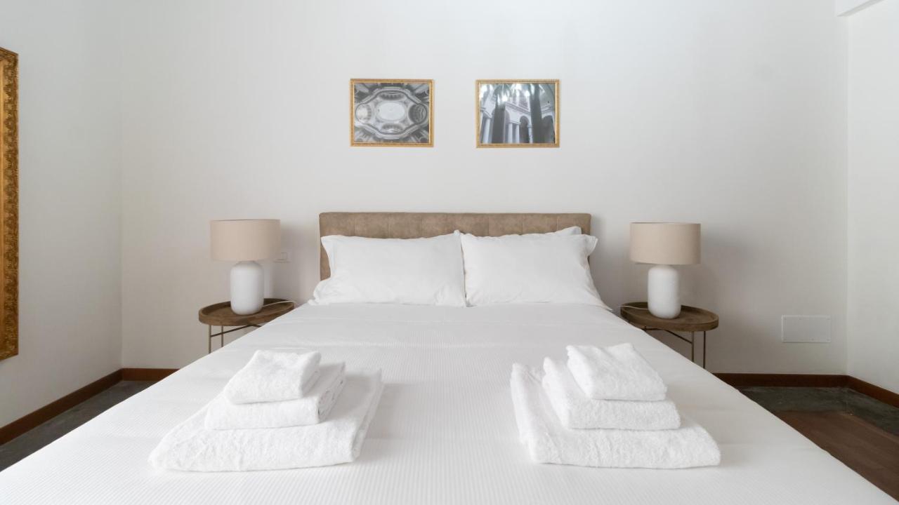 Italianway - Barberini Elegantia Apartments Roma エクステリア 写真