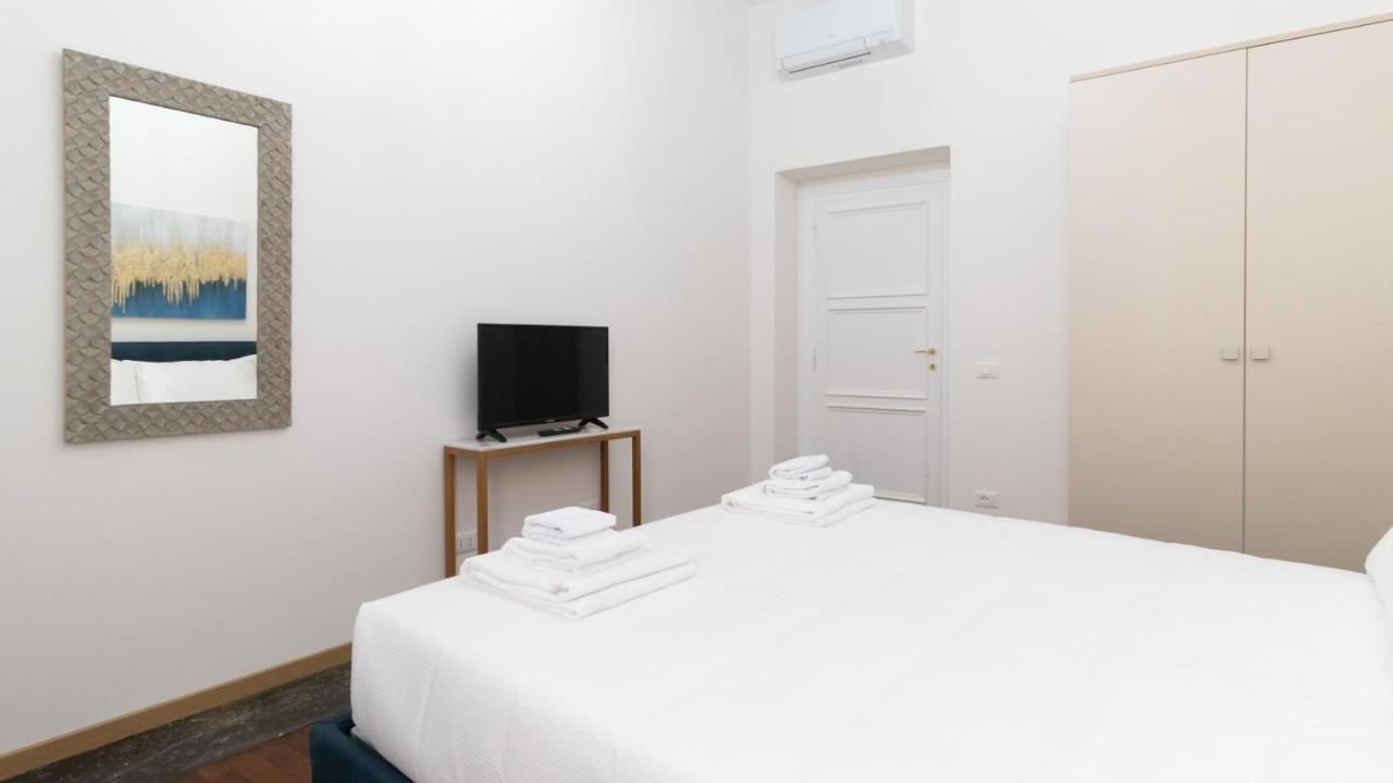 Italianway - Barberini Elegantia Apartments Roma エクステリア 写真