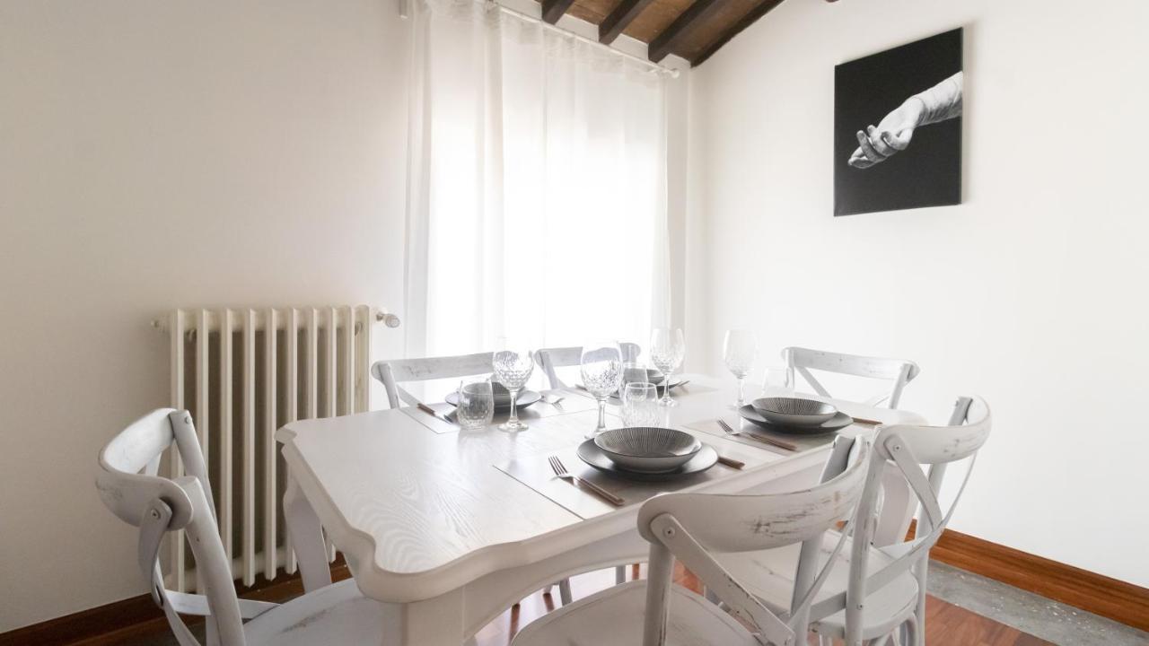 Italianway - Barberini Elegantia Apartments Roma エクステリア 写真